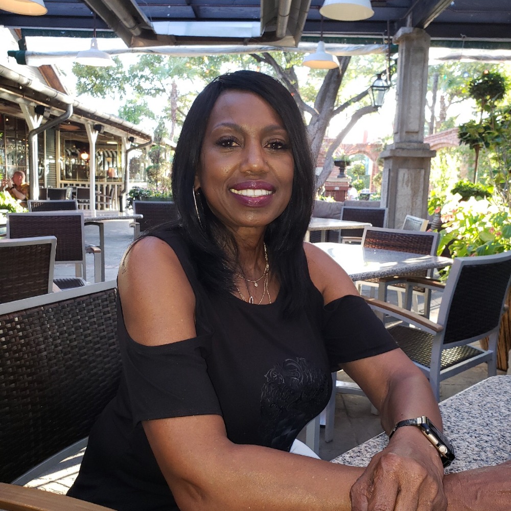 Meet your Posher, Janice